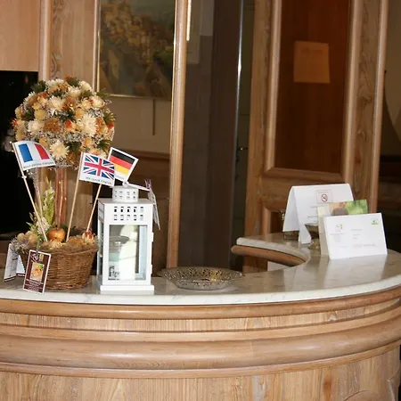 Logis Galland Hotel Lapalisse