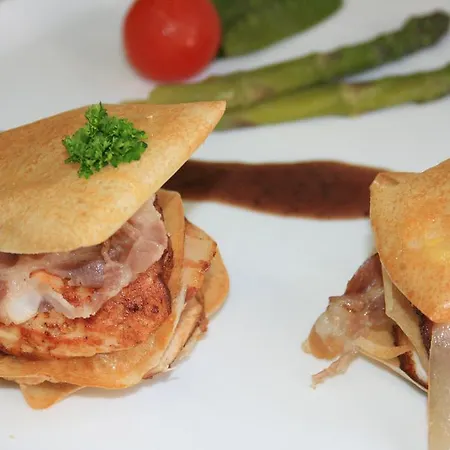 Logis Galland Hotel Lapalisse