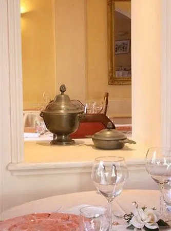 Logis Galland Hotel Lapalisse